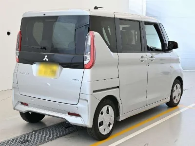 MITSUBISHI EK SPACE