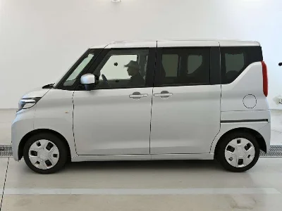 MITSUBISHI EK SPACE