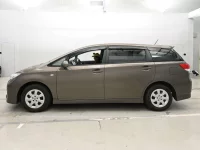 Цена авто Toyota Wish с аукционов Японии, номер кузова ZGE20G, пробег 43 000, оценка 2