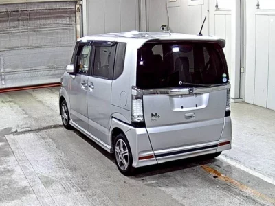 HONDA N BOX PLUS