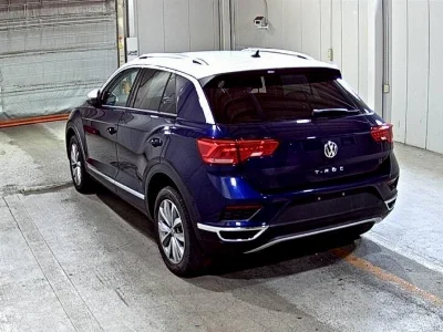 VOLKSWAGEN T-ROC