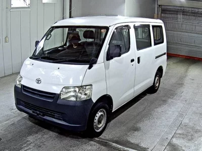 TOYOTA LITE ACE VAN