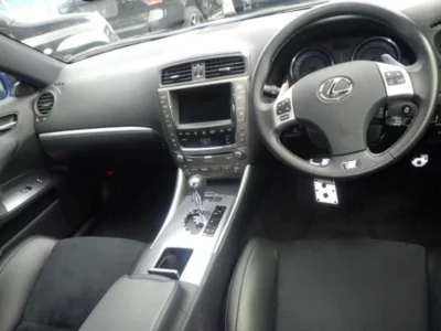 LEXUS IS