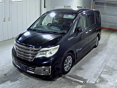 NISSAN SERENA