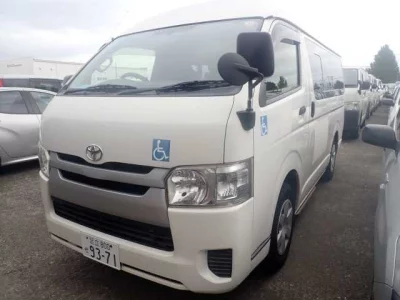 Toyota HiAce Van