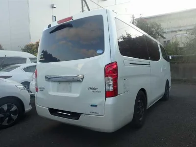 NISSAN NV350 CARAVAN