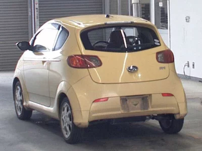 SUBARU R1