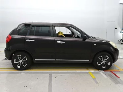 MAZDA VERISA
