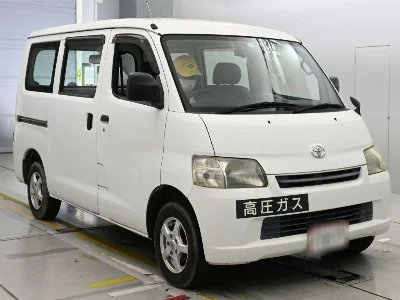 TOYOTA TOWN ACE VAN