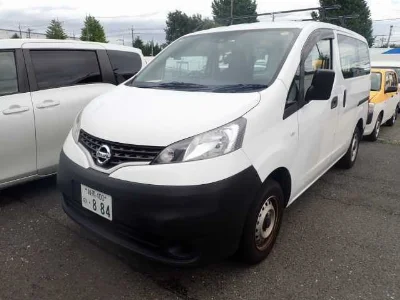 NISSAN NV200