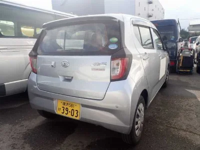 DAIHATSU MIRA E S