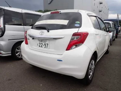 TOYOTA VITZ