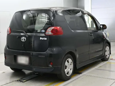 TOYOTA PORTE