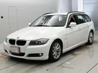 Цена авто BMW 3-Series с аукционов Японии, номер кузова US20, пробег 108 000, оценка 8