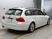 Цена авто BMW 3-Series с аукционов Японии, номер кузова US20, пробег 108 000, оценка 8