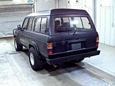 TOYOTA LAND CRUISER