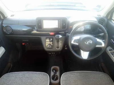 Daihatsu Mira Tocot