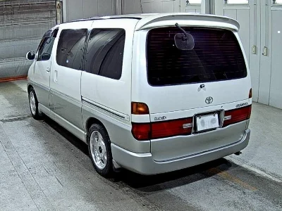 TOYOTA GRANVIA