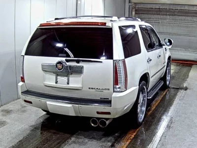 CADILLAC ESCALADE