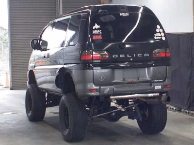 MITSUBISHI DELICA