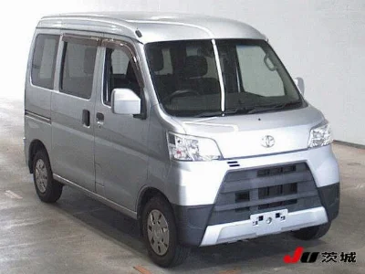 TOYOTA PIXIS VAN