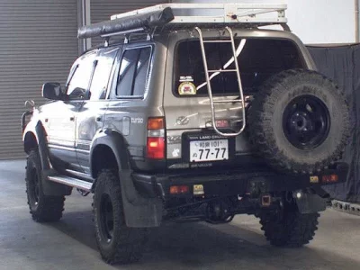 TOYOTA LAND CRUISER