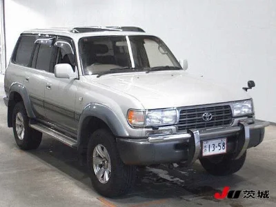 TOYOTA LAND CRUISER