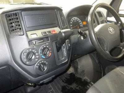 TOYOTA TOWN ACE VAN