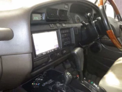 TOYOTA LAND CRUISER