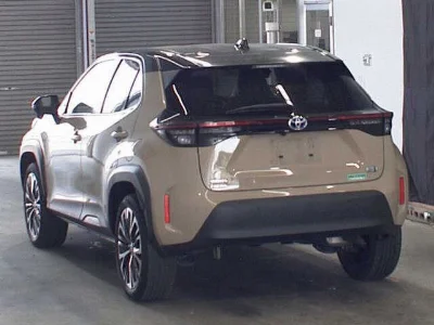 TOYOTA YARIS CROSS