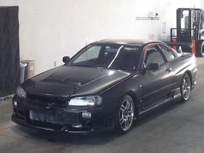 NISSAN SKYLINE