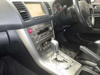 SUBARU LEGACY