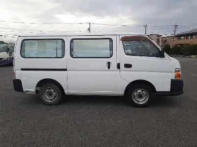NISSAN CARAVAN