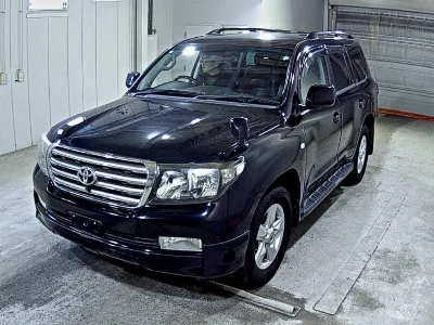 TOYOTA LAND CRUISER