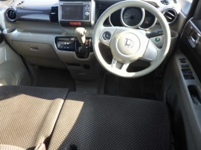 HONDA N BOX PLUS