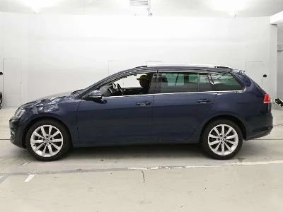 VOLKSWAGEN GOLF VARIANT