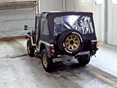 MITSUBISHI JEEP