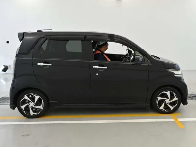 HONDA N WGN