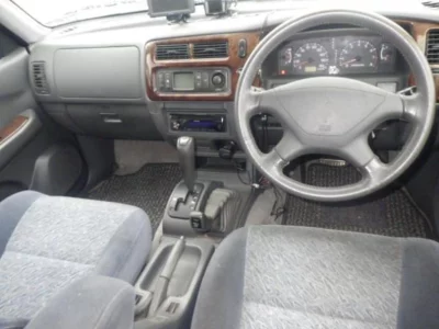 MITSUBISHI CHALLENGER