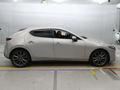 MAZDA MAZDA3 FASTBACK