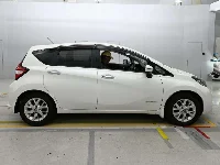 Цена авто Nissan Note с аукционов Японии, номер кузова HE12, пробег 65 000, оценка 3
