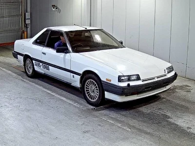 NISSAN SKYLINE
