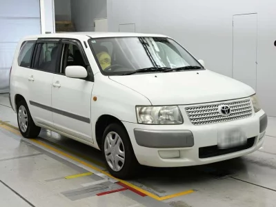 TOYOTA SUCCEED