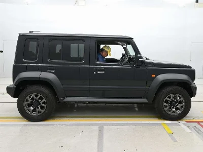 SUZUKI JIMNY NOMADE