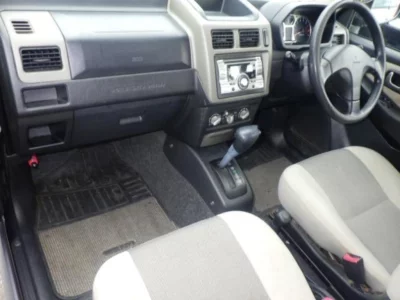 MITSUBISHI PAJERO MINI