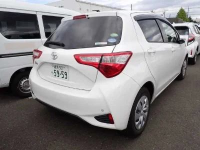 TOYOTA VITZ