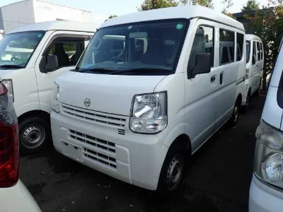 NISSAN CLIPPER VAN