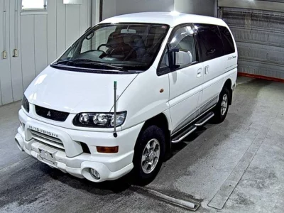 MITSUBISHI DELICA