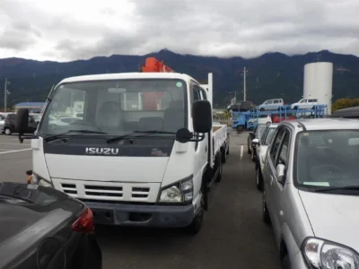 ISUZU ELF