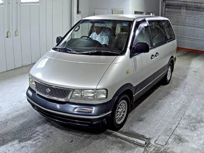 NISSAN LARGO